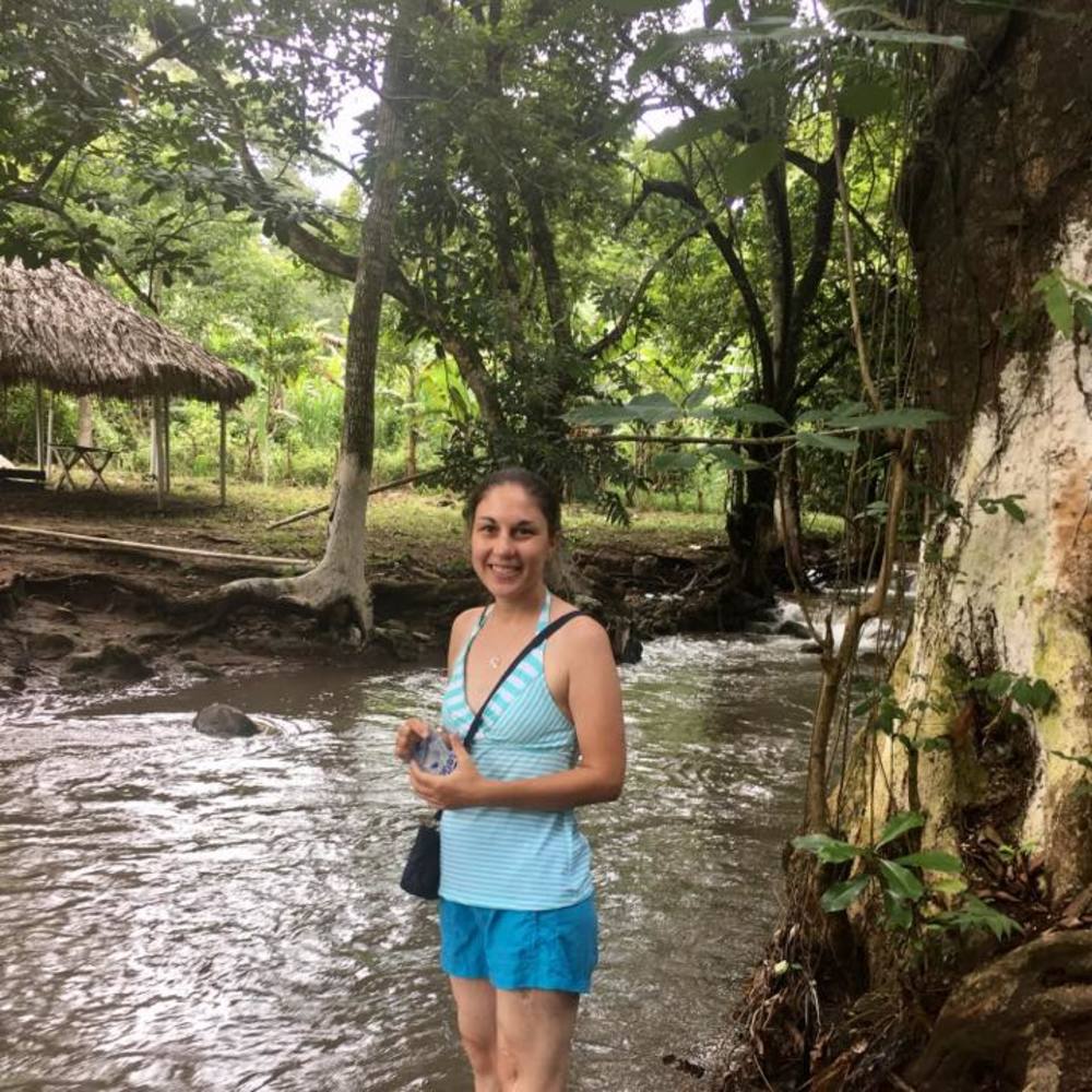 Meet your Posher, Stephanie